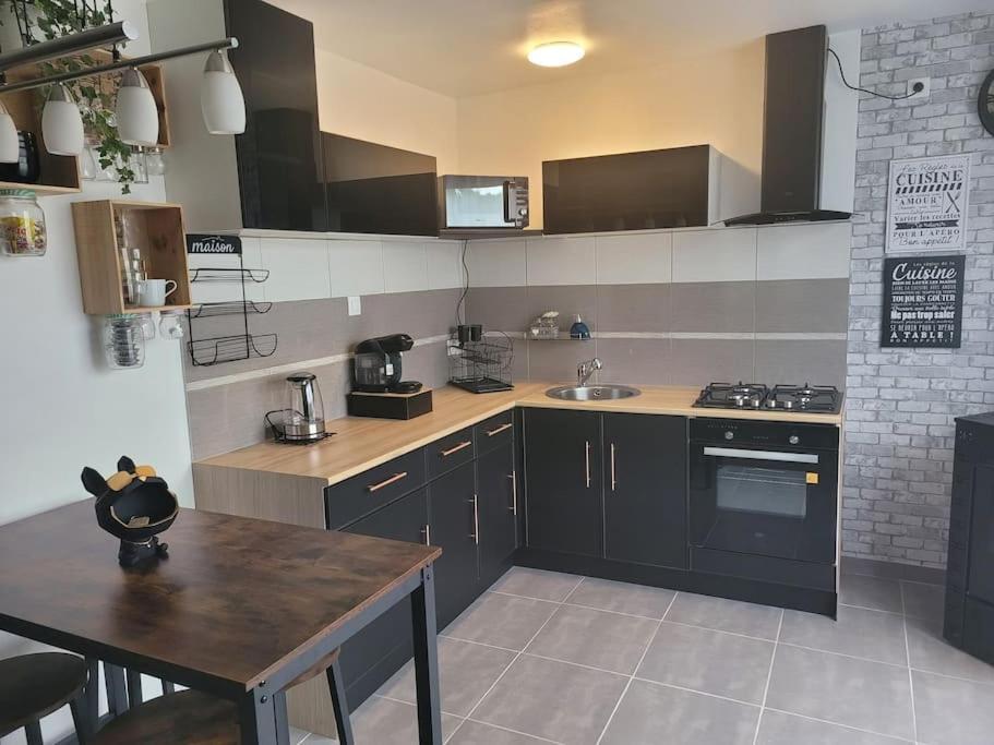 Petite Maison Cosy En Duplex Eguelshardt Экстерьер фото